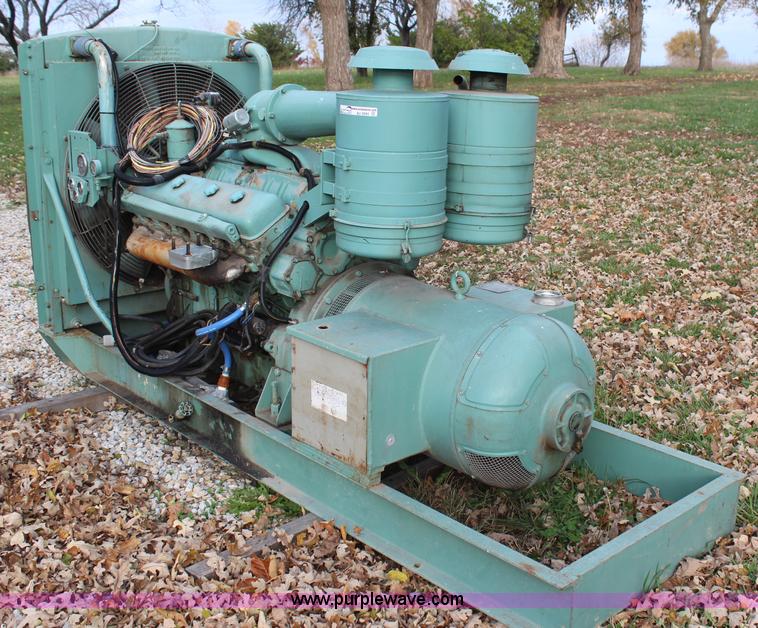 image for item AU9995 Detroit Diesel 175 kW generator