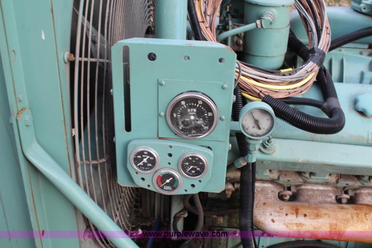 image for item AU9995 Detroit Diesel 175 kW generator