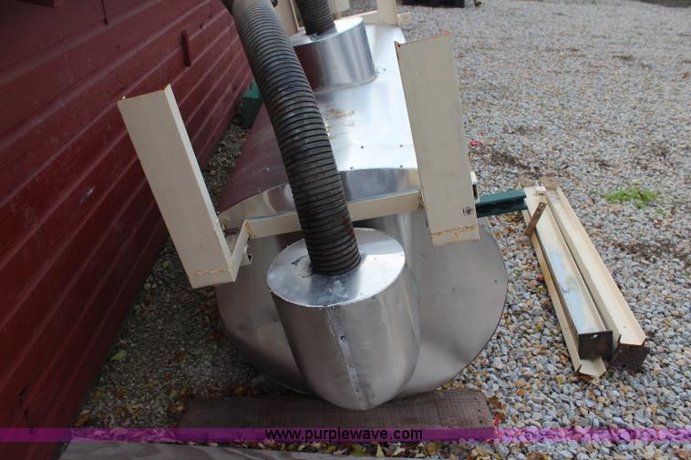 image for item AU9995 Detroit Diesel 175 kW generator