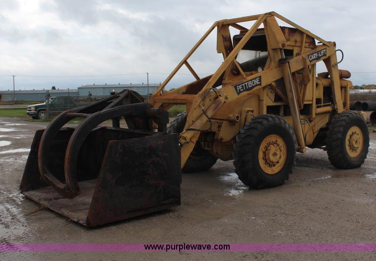 image for item E7956 Pettibone 154D Cary-Lift forklift