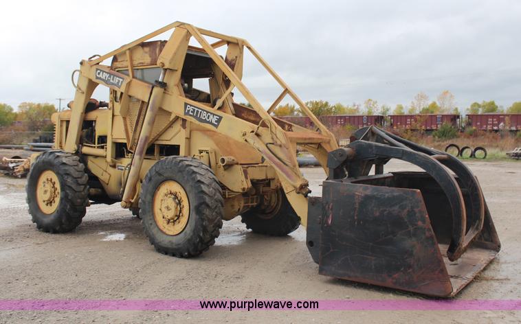 image for item E7956 Pettibone 154D Cary-Lift forklift