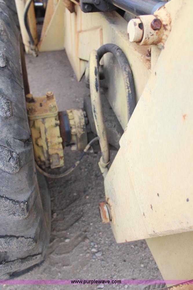 image for item E7956 Pettibone 154D Cary-Lift forklift