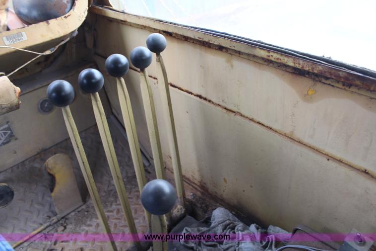 image for item E7956 Pettibone 154D Cary-Lift forklift