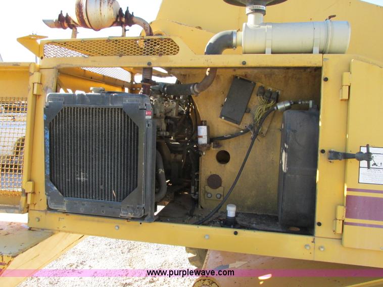 image for item F5376 Grove MZ66B boom lift