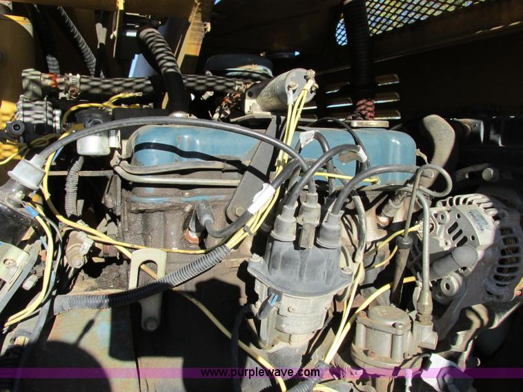 image for item F5376 Grove MZ66B boom lift