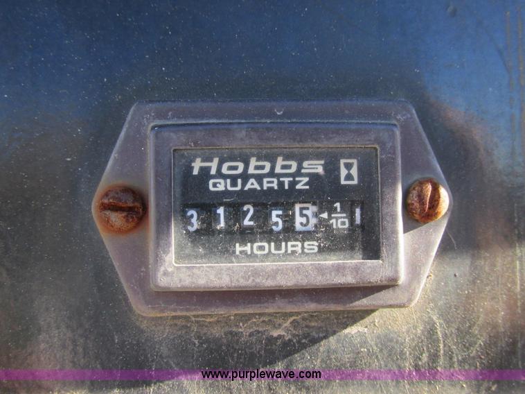 image for item F5376 Grove MZ66B boom lift