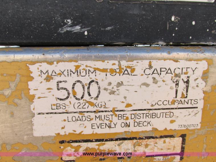 image for item F5376 Grove MZ66B boom lift