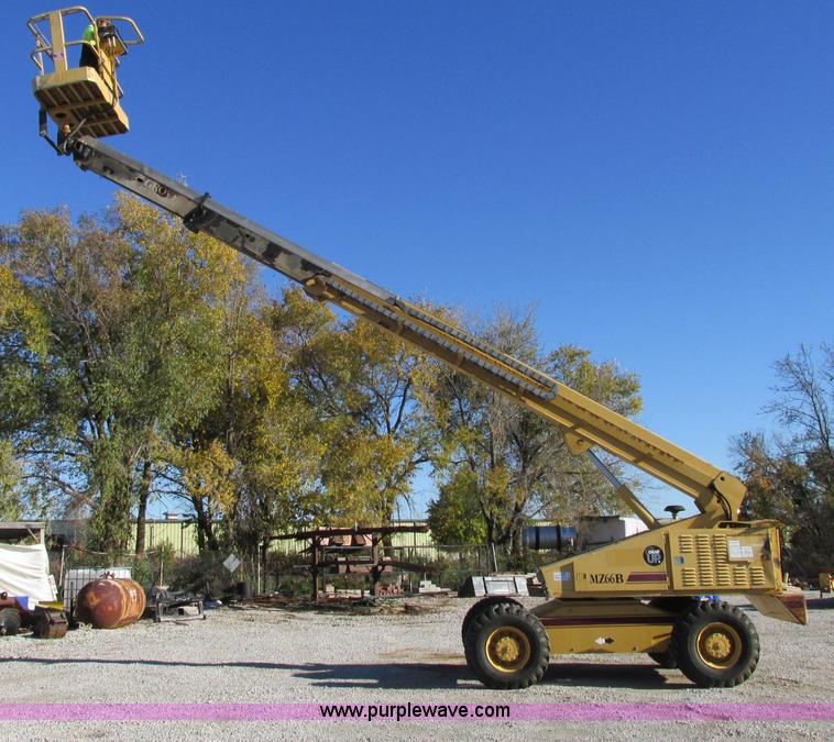 image for item F5376 Grove MZ66B boom lift