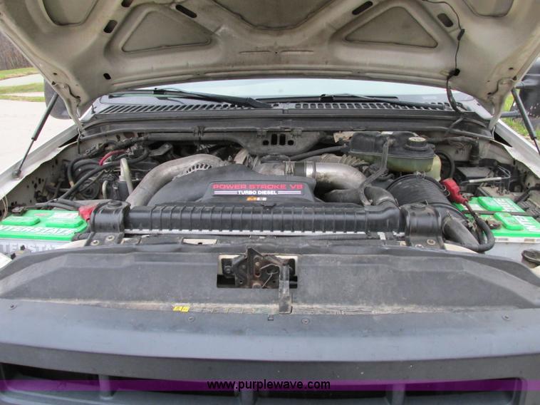 image for item F5380 2006 Ford F550 service truck