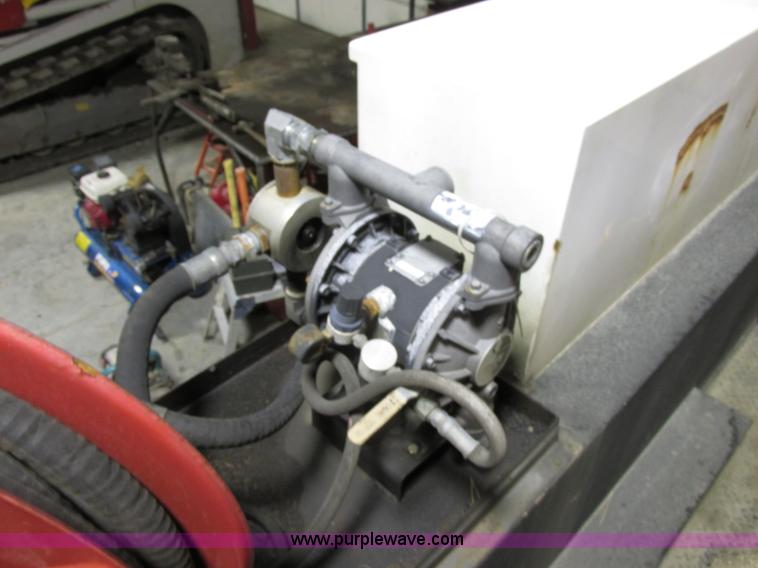 image for item F5380 2006 Ford F550 service truck