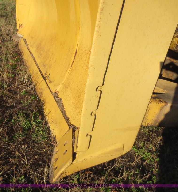 image for item F6742 Terex 82-40DA dozer