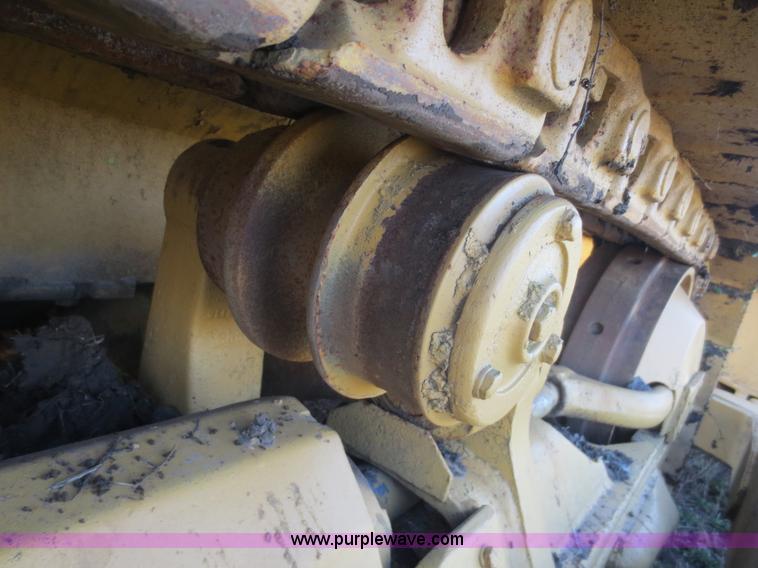 image for item F6742 Terex 82-40DA dozer