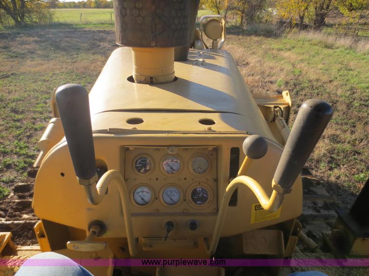 image for item F6742 Terex 82-40DA dozer