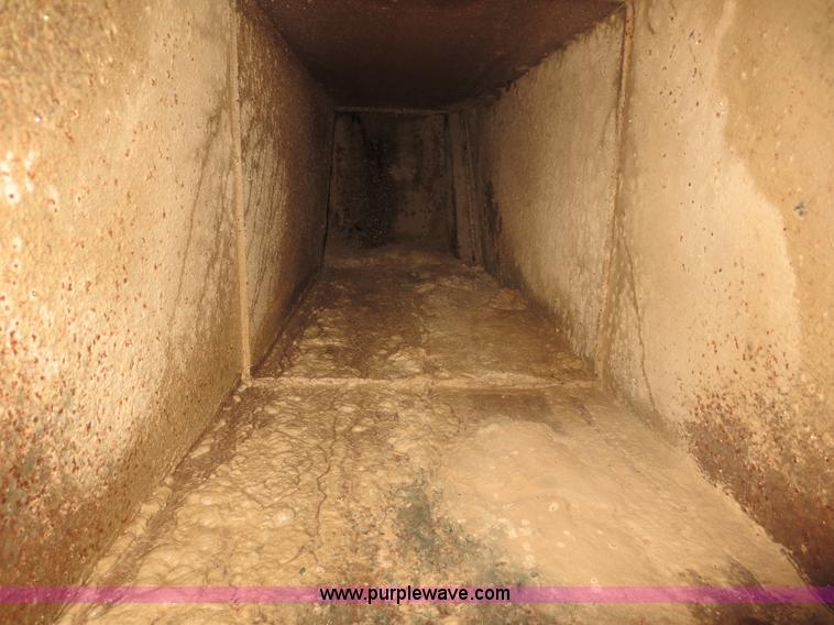 image for item F8012 Cedarapids roll crusher and screening unit