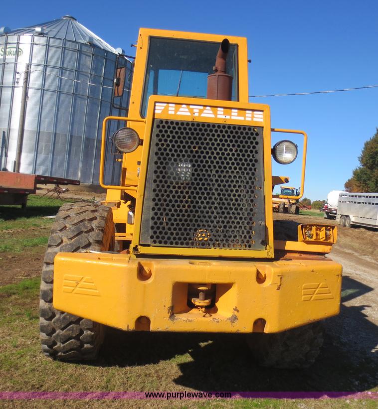 image for item F8030 1989 Fiat-Allis FR10B wheel loader