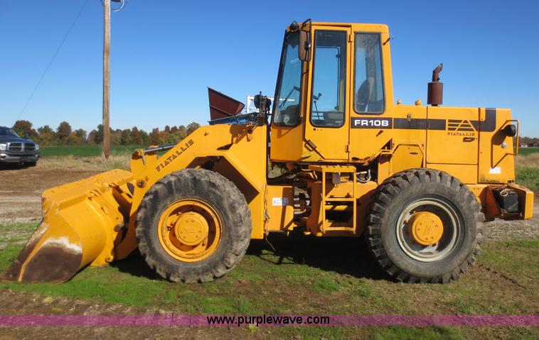 image for item F8030 1989 Fiat-Allis FR10B wheel loader