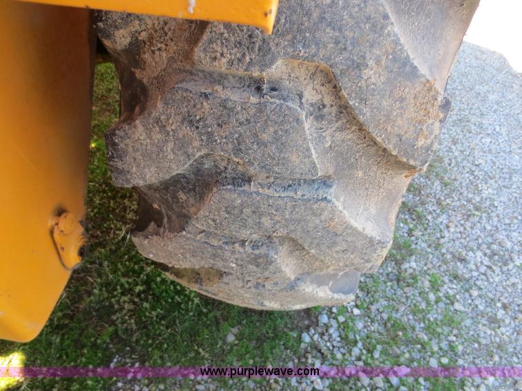 image for item F8030 1989 Fiat-Allis FR10B wheel loader