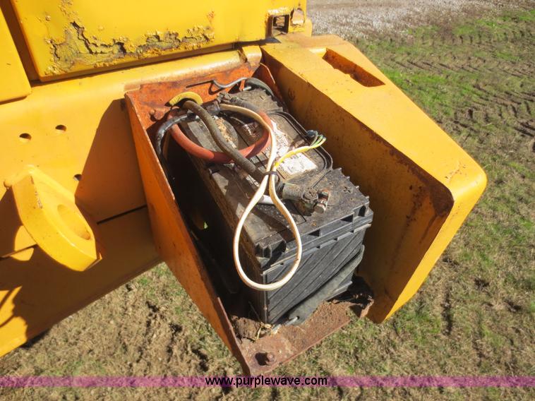 image for item F8030 1989 Fiat-Allis FR10B wheel loader