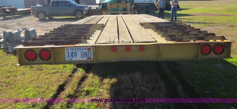image for item F8045 1979 Dnyaweld tilt deck trailer