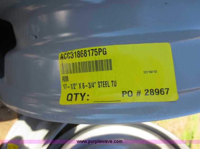 image for item F8045 1979 Dnyaweld tilt deck trailer