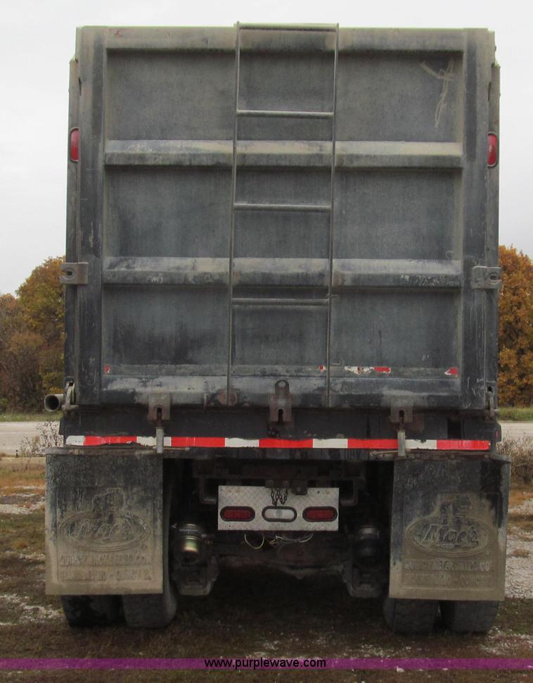 image for item G2162 2003 Mack CV713 waste disposal dump truck