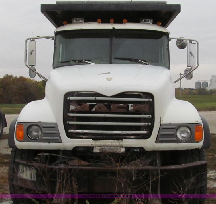 image for item G2162 2003 Mack CV713 waste disposal dump truck