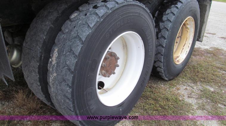 image for item G2162 2003 Mack CV713 waste disposal dump truck