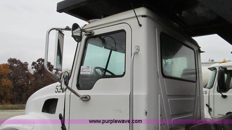 image for item G2162 2003 Mack CV713 waste disposal dump truck