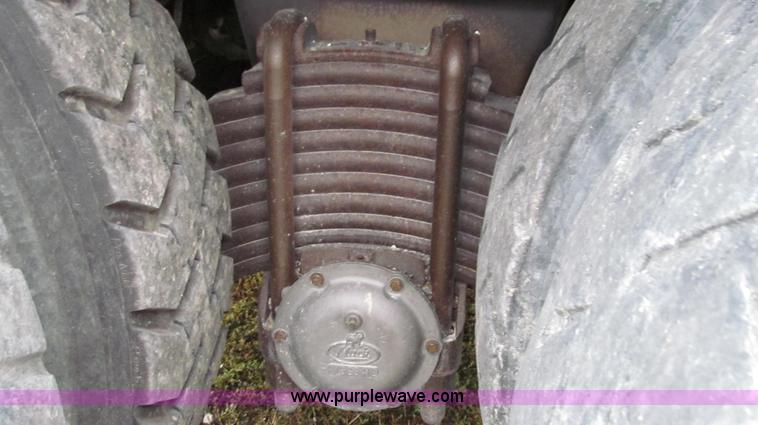 image for item G2162 2003 Mack CV713 waste disposal dump truck