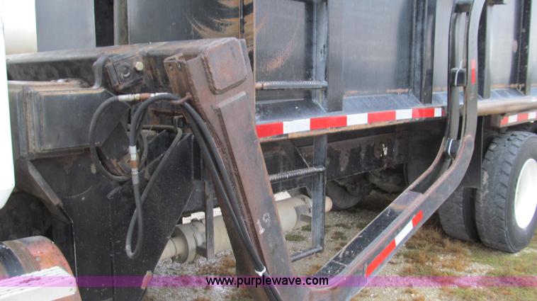 image for item G2162 2003 Mack CV713 waste disposal dump truck