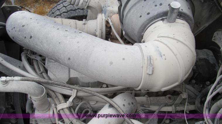 image for item G2162 2003 Mack CV713 waste disposal dump truck