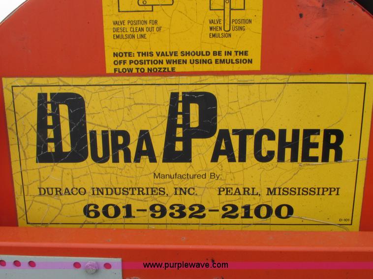 image for item G9208 2001 Duraco 125DJT Dura Patcher asphalt patcher