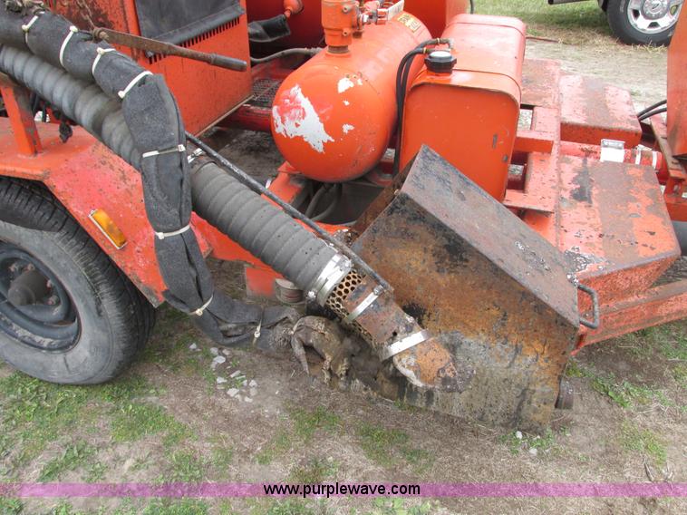 image for item G9208 2001 Duraco 125DJT Dura Patcher asphalt patcher