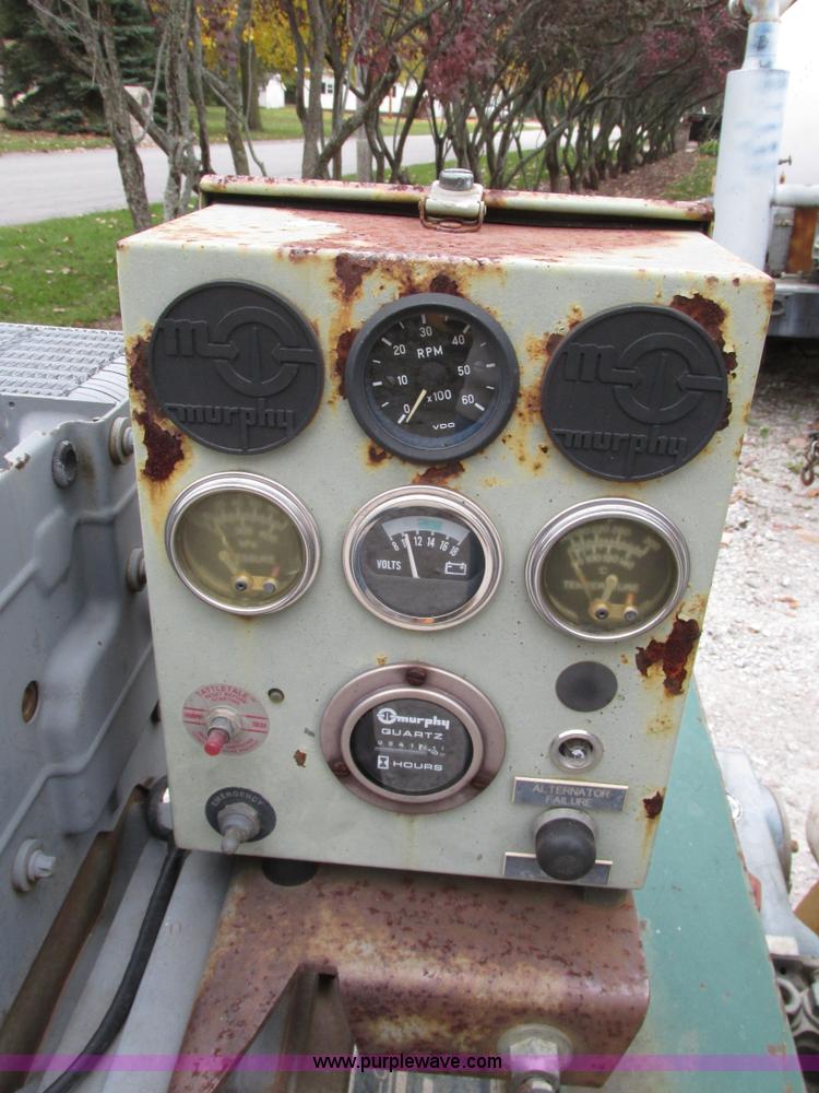 image for item G9210 1999 Ring-o-matic jet vacuum trailer