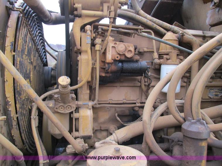 image for item G9396 Caterpillar D250D haul truck