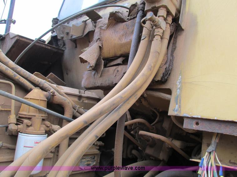 image for item G9396 Caterpillar D250D haul truck