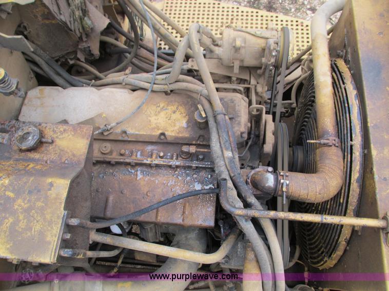 image for item G9396 Caterpillar D250D haul truck