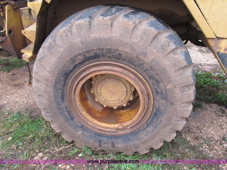 image for item G9396 Caterpillar D250D haul truck