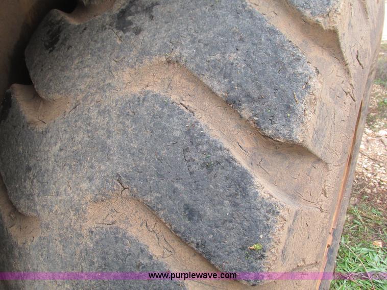 image for item G9396 Caterpillar D250D haul truck