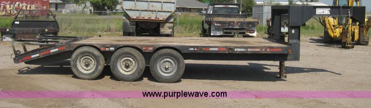 image for item H6415 1981 JFW triple axle gooseneck trailer