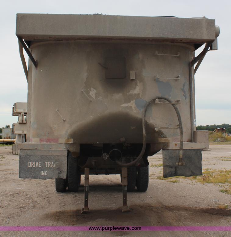 image for item H6737 1997 Hilbilt end dump trailer