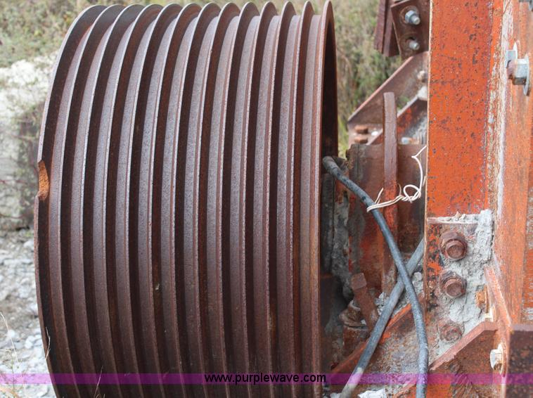 image for item H6823 1984 Universal rock crusher