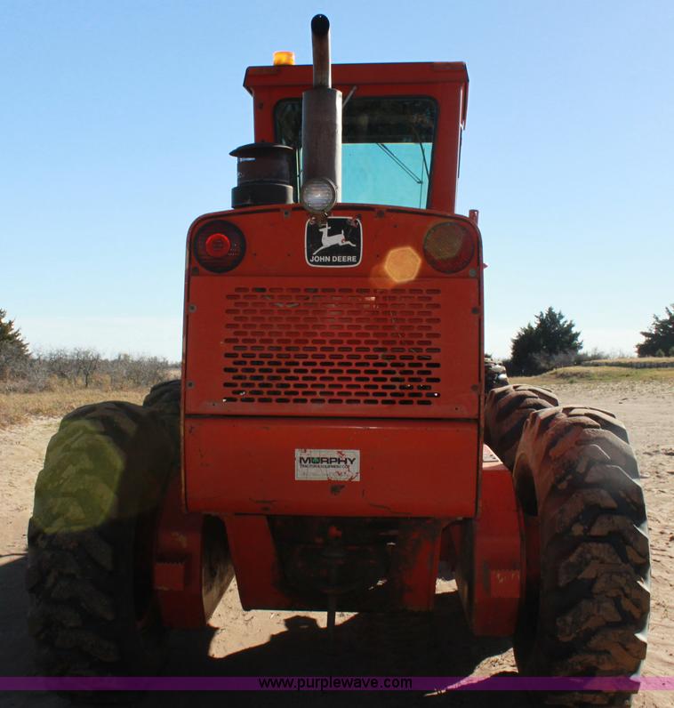 image for item H7308 1983 John Deere 670A articulating motor grader