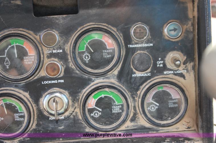 image for item H7308 1983 John Deere 670A articulating motor grader