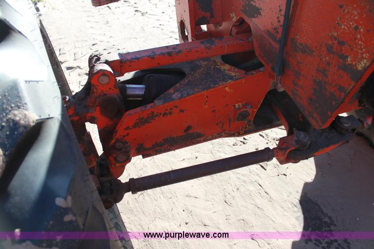 image for item H7308 1983 John Deere 670A articulating motor grader