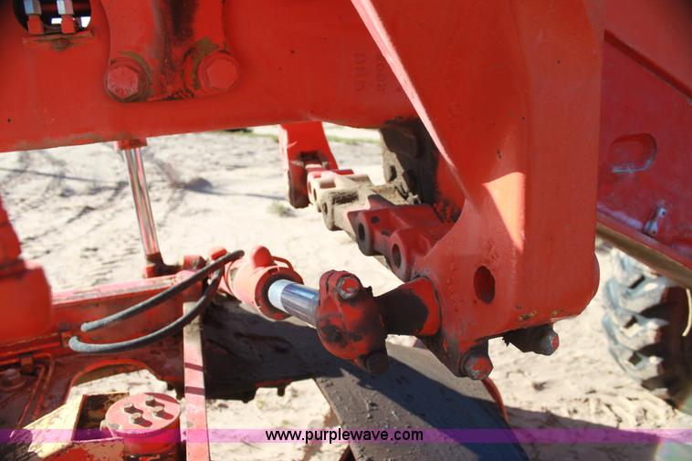 image for item H7308 1983 John Deere 670A articulating motor grader