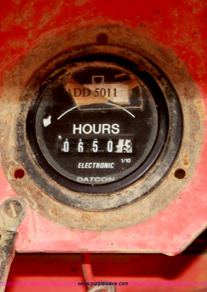 image for item H7308 1983 John Deere 670A articulating motor grader