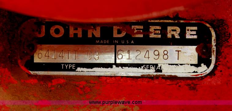 image for item H7308 1983 John Deere 670A articulating motor grader