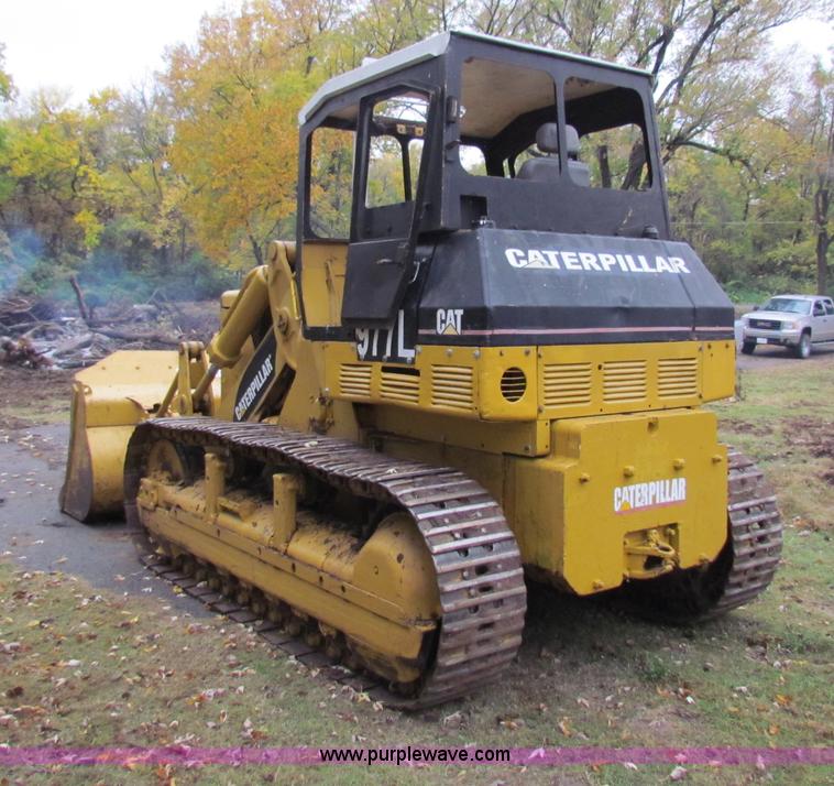 image for item H7310 Caterpillar 977L track loader
