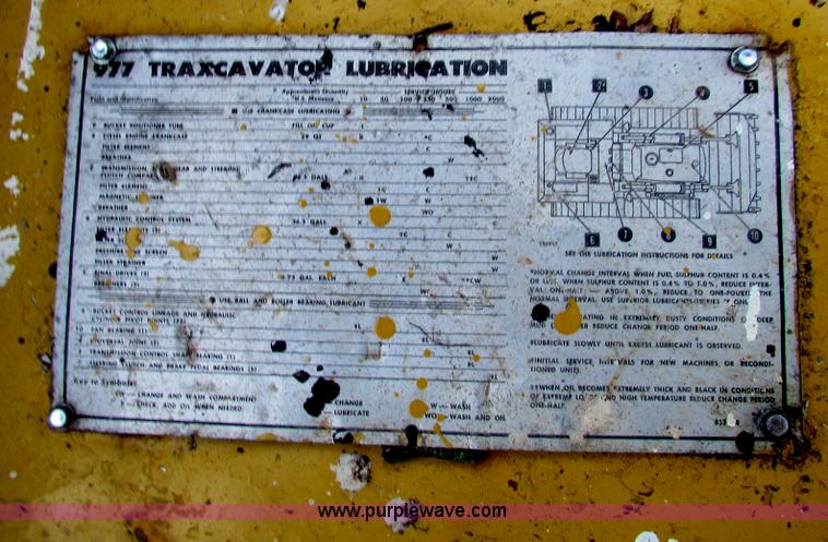 image for item H7310 Caterpillar 977L track loader